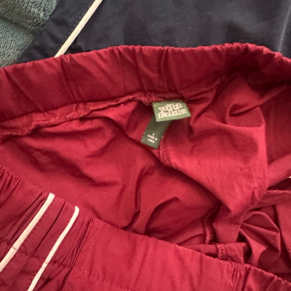 Wild Fable Burgundy and Navy Pants - Picture 2 of 2
